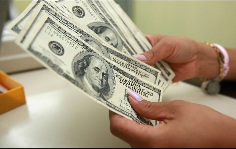 De acuerdo con Banco BASE, la depreciación de la moneda mexicana está relacionada con un fortalecimiento generalizado del dólar frente a sus principales cruces. EL INFORMADOR / ARCHIVO