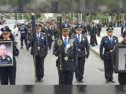 El jefe de Gobierno capitalino, José Ramón Amieva y el titular de la SSP, Hiram Almeida, encabezan el homenaje. TWITTER / @hiramalmeidae