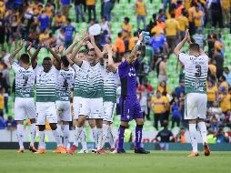 El jueves 10 de mayo, abrirán la fase Santos y América, que en el Estadio Corona disputarán la ida en punto de las 21:30 horas. MEXSPORT / T. García