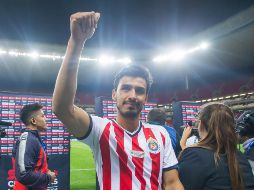 El defensa mexicano emigraría al futbol europeo luego de obtener con el Rebaño un título de Liga, dos de Copa, uno de Súpercopa y el de Liga de Campeones de la Concacaf. MEXSPORT / ARCHIVO