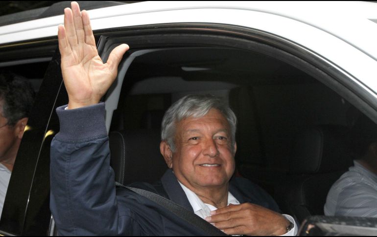 López Obrador explicó que si este proyecto es negocio, como los empresarios afirman, será necesario abrir licitaciones y concesionar la construcción. López Obrador explicó que si este proyecto es negocio, como los empresarios afirman, será necesario abrir licitaciones y concesionar la construcción. NTX / G. Durán