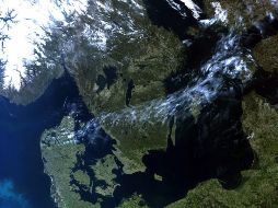  Ambos satélites observarán de forma sistemática los océanos, donde medirán la temperatura, color, altura de la superficie marina, y grosor del hielo.  TWITTER/ @ESA_EO