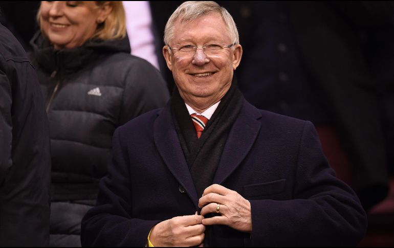 Ferguson, de 76 años, el técnico más importante en la historia del ManU, fue operado el pasado fin de semana a causa de una hemorragia cerebral. AFP / ARCHIVO