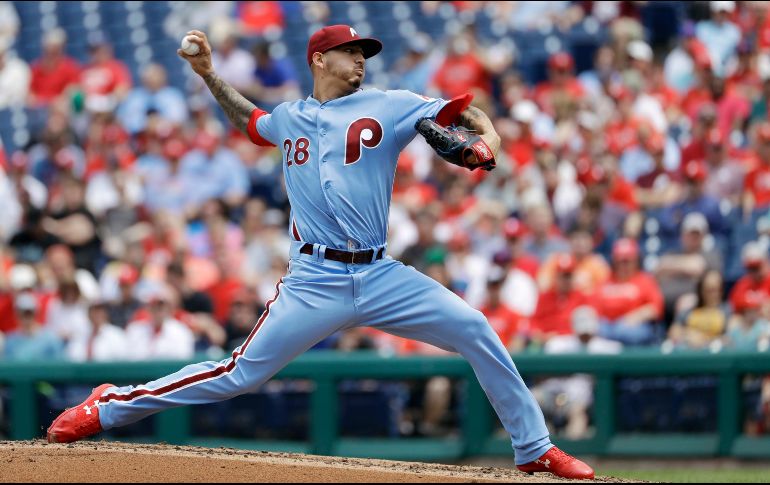 Vince Velásquez. El abridor de los Phillies lanzó 12 ponches se apuntó la victoria. AP/M. Slocum