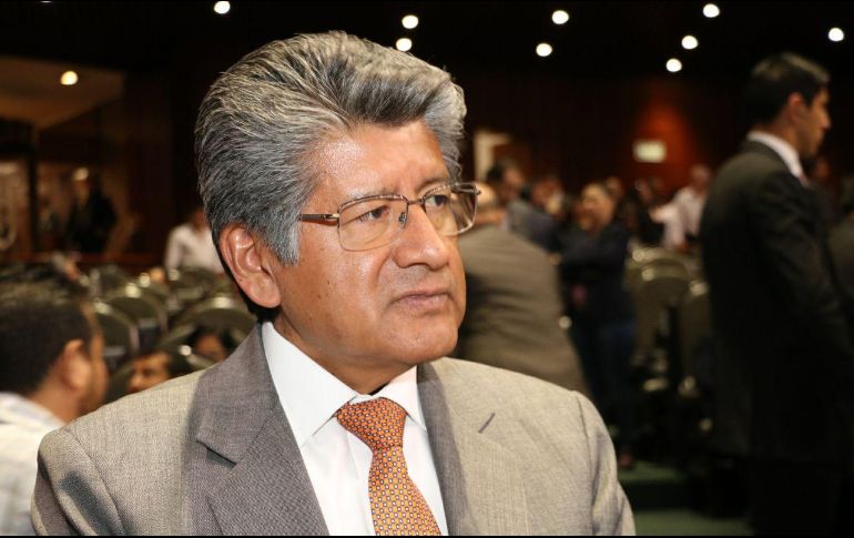 Francisco Martínez Neri aseveró que no va a ningún cargo que le pueda ofrecer el partido, pero no descarta militar en él en un futuro. TWITTER / @FMartinezNeri