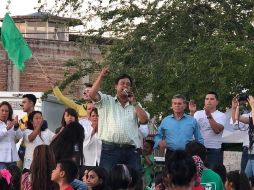 A su vez agradeció la apertura de universidades, colegios de profesionistas y organismos empresariales para recibir a los candidatos. TWITTER/ @salvadorcosio1