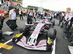 La labor de la escudería Force India en España rindió los frutos suficientes para que Sergio Pérez sumara dos puntos. ESPECIAL/J. Moy