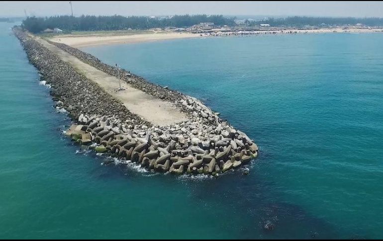 Peña Nieto precisó que su gobierno tiene que invertir en infraestructura adicional para conectar la obra pero 