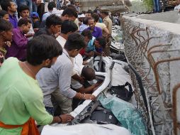 Autoridades afirman que el bloque media al menos 15 metros de largo y dos metros de ancho. AFP
