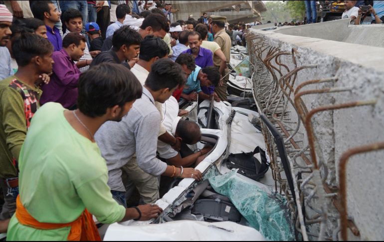 Autoridades afirman que el bloque media al menos 15 metros de largo y dos metros de ancho. AFP