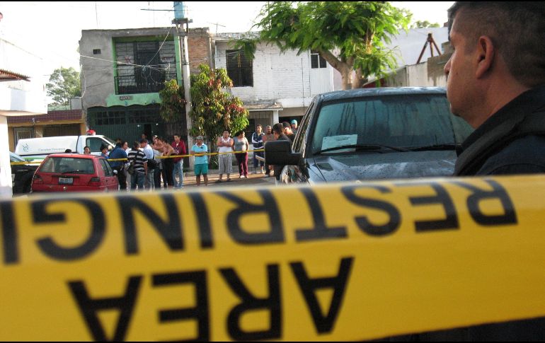 Testigos refieren que los causantes escaparon abordo de tres vehículos, los cuales se dieron a la huida hacia Av. 8 de Julio. EL INFORMADOR/ ARCHIVO