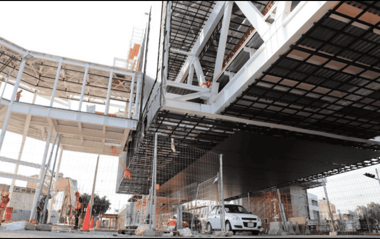 El Siteur informa que los cierren son para terminar con los acabados en la estructura principal de la estación Federalismo. ESPECIAL / Siteur