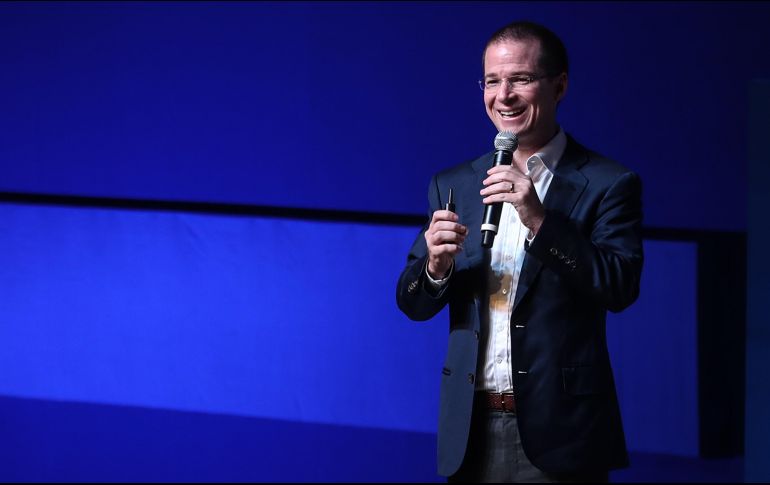 Anaya se dijo dispuesto a buscar a Margarita Zavala para llegar a un acuerdo y poder transitar en un proyecto común. SUN/G. Espinosa