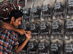 Un equipo técnico acudió a la planta para reparar la avería, lo que calculan llevará entre cuatro y cinco horas. AFP/ARCHIVO