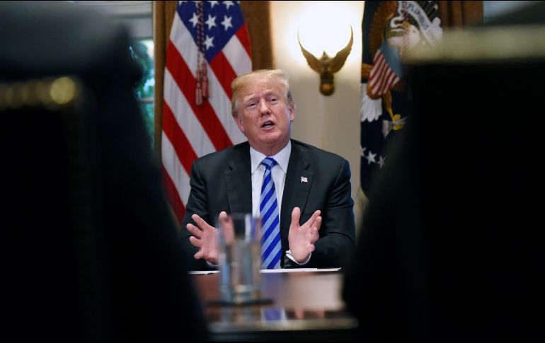 Donald se pronunció así después de preguntar a una funcionaria del condado de San Diego, Kristin Gaspar, si México ayuda a su localidad en el combate a la inmigración ilegal. EFE / O. Douliery