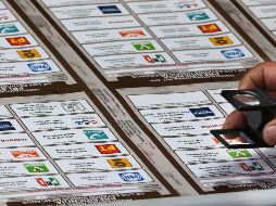 Este miércoles por la mañana se tenían 37 millones de boletas ya impresas y al cierre del día la suma es de 42 millones de papeletas. AP / ARCHIVO