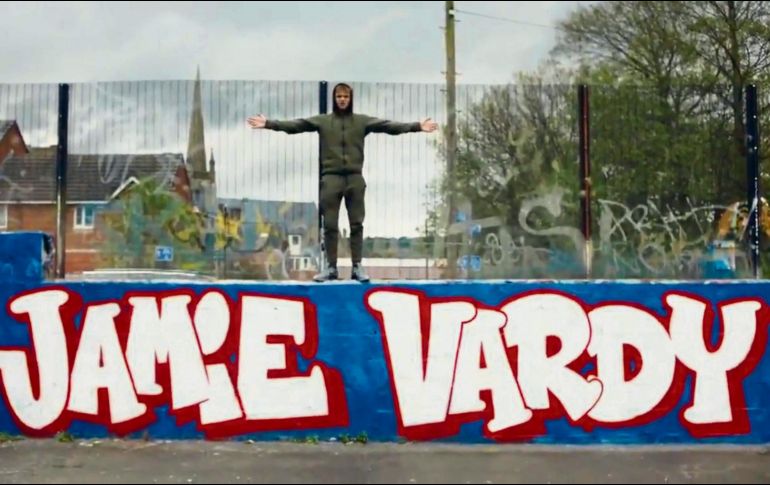 Auténtico. A través de un video, unos jóvenes van dando a conocer los nombre de los convocados a la Selección de Inglaterra de una manera original. CAPTURA DE VIDEO