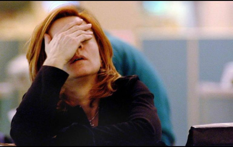 Los síntomas o afecciones que pueden acompañar a este Síndrome son pérdida de memoria, cuadros gripales, intolerancia a la luz, dolores articulares, náuseas, vómitos, entre otros. AFP / ARCHIVO