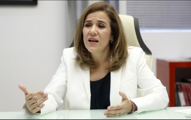 Margarita explica que su renuncia la hace antes del debate porque no es un espectáculo público, es para que la gente conozca a los candidatos y reflexione su voto. SUN / ARCHIVO