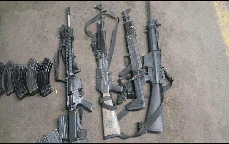 Los detenidos y lo asegurado fueron puestos a disposición ante el Ministerio Público Federal. ESPECIAL /