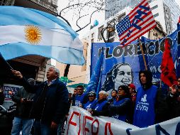 Según dos sondeos, un 75% de los argentinos rechaza un acuerdo con el FMI. EFE / D. Fernández