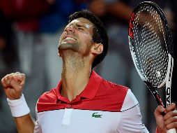 Nole logró aguantar la presión del rival y selló el billete para su primera semifinal del año en un torneo Masters 1000. AFP / F. Monteforte