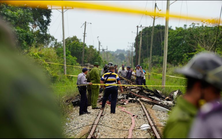 La tarde de este viernes se reportó un accidente aéreo en La Habana donde se cobró la vida de al menos 100 personas. AP / R. Espinosa