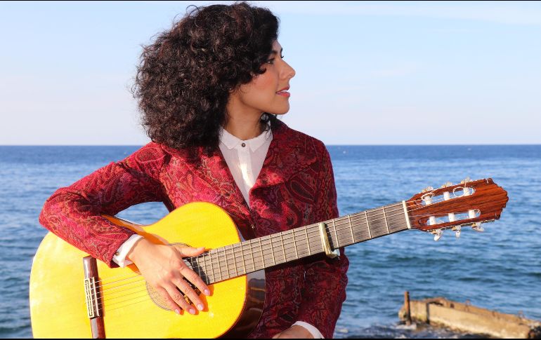 Rosalía León. La cantante habla de la mexicanidad desde un enfoque social. CORTESÍA