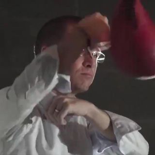 Anaya boxea para relajarse antes del segundo debate