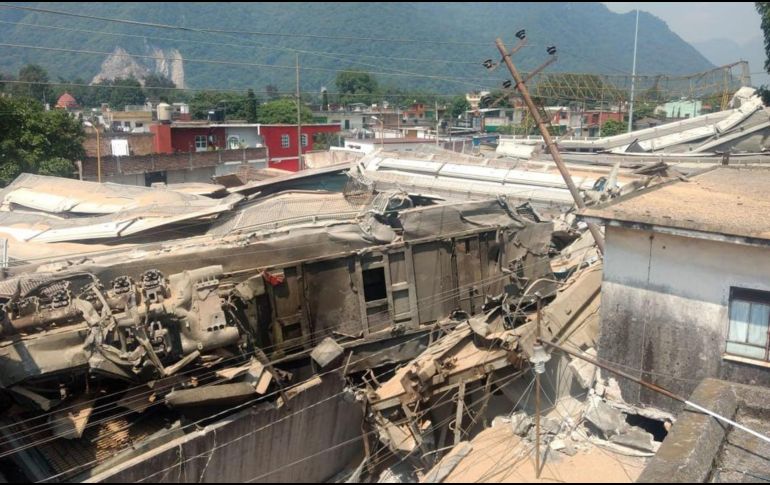 Presuntos delincuentes habrían saboteado los frenos de uno de los convoyes para tratar de robar su carga. EFE / M. Victoria