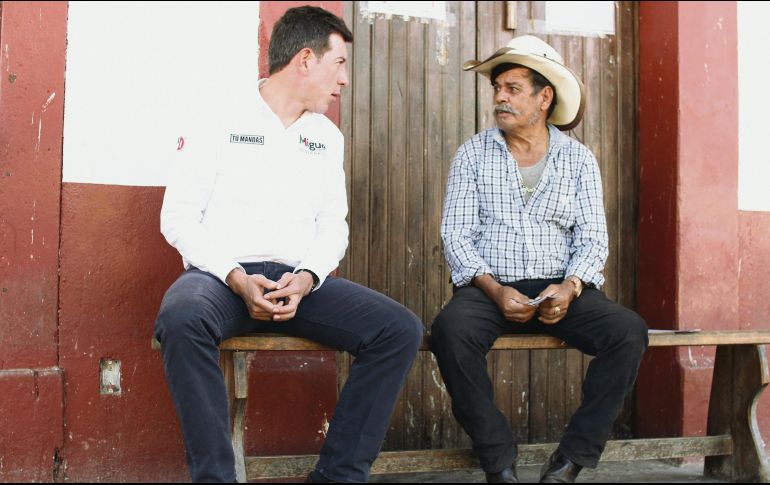 El priista recorrió los municipios de San Sebastián del Oeste, Mascota, Talpa de Allende, Mixtlán, Atenguillo y Guachinango. ESPECIAL