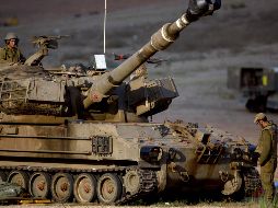 El Ejército reiteró que no permitirá que personas invadan el paso fronterizo de Gaza. AP