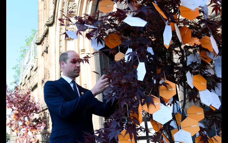 El príncipe William, duque de Cambridge, dejó un mensaje en la instalación 