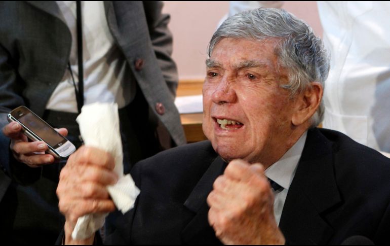 Posada Carriles nunca fue acusado en EU por el derribo del avión de Cubana de Aviación y también salió libre de violar las leyes migratorias estadounidenses. AP/A. Díaz