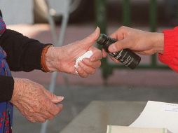 Habrá descuentos en restaurantes y tiendas para quienes muestren su dedo con la tinta indeleble del 1 de julio. EL INFORMADOR/Archivo