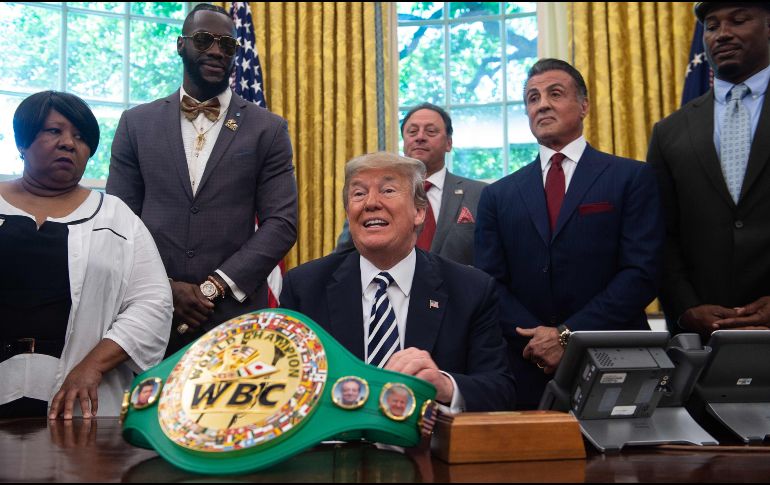 Trump aludió las enormes tensiones raciales que existían en los días en que Johnson era campeón. AFP / N. Kamm