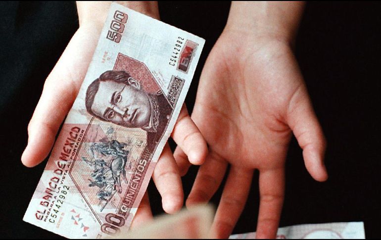 Tu Afore es una opción, pero también lo puedes hacer a través de un plan personal de retiro. NTX / ARCHIVO