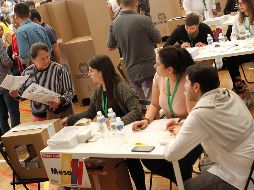 En las elecciones de este domingo se elegirá al sucesor de Juan Manuel Santos. EFE / V. Lerena