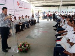 El gobernador pidió a la gente que no haga caso a los mensajes de cadenas de whatsapp, pues dijo que hay intereses políticos y electorales en personas que mandan esos audios para generar miedo. TWITTER/ @AristotelesSD