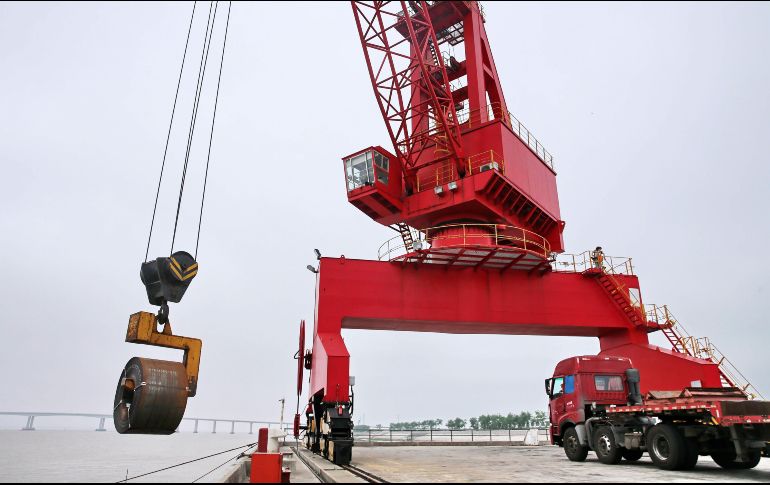 El IMK recomienda que la UE debería ofrecer vender menos acero y aluminio a cambio de que el resto de productos permanezcan libres de aranceles. AFP