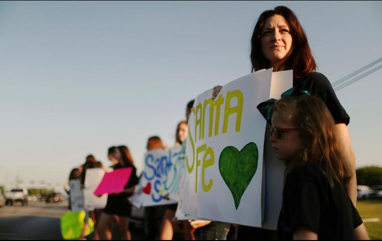 Los estudiantes comenzaron su día más tarde de lo habitual a las 07:10 horas locales y la mayoría de ellos estaban programados para iniciar labores aun más tarde cerca de las 10:00 horas locales. AP / M. D. Jesus