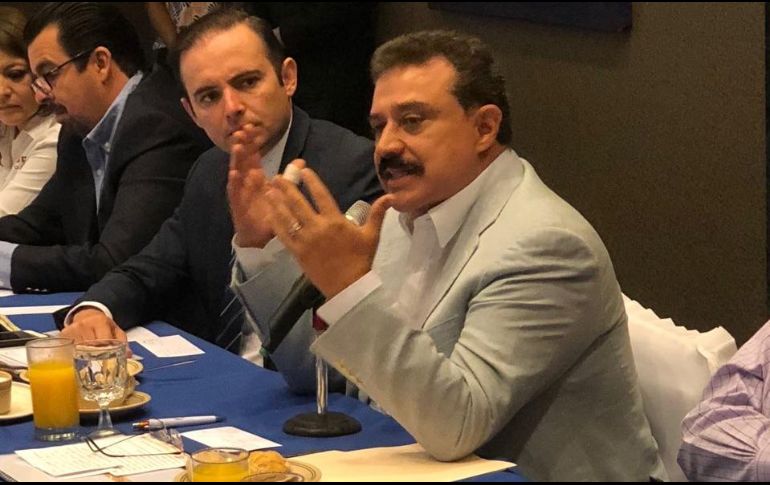 El candidato se compromete a garantizar el derecho al agua para Jalisco y la zona metropolitana. ESPECIAL