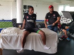 Leiton Jiménez llegó a la clínica propiedad de Rafael Márquez cercana las 11:45 horas. EL INFORMADOR / J. Robles