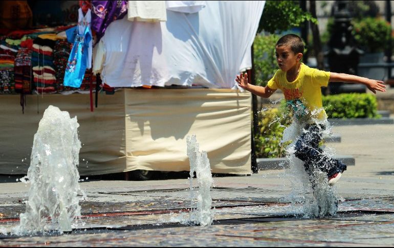 Pese al calor que afectará a la Entidad, se pronostican lluvias con intervalos de chubascos en zonas de Jalisco. EL INFORMADOR / E. Barrera