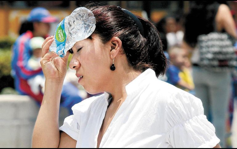 El golpe de calor es una condición médica que puede poner en riesgo la vida, debido a la exposición a altas temperaturas por un tiempo prolongado. SUN / ARCHIVO