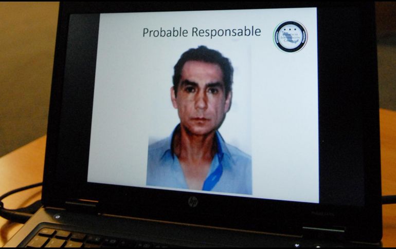 Un integrante del grupo que encabezaba Arturo Hernández Cardona acusó directamente al exalcalde de Iguala, José Luis Abarca, (foto) de estar detrás del asesinato. NTX / ARCHIVO