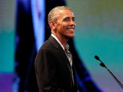 El ex mandatario de EU no pudo resistirse a arrojar una velada crítica a la actual administración del presidente Donald Trump.  AP / ARCHIVO