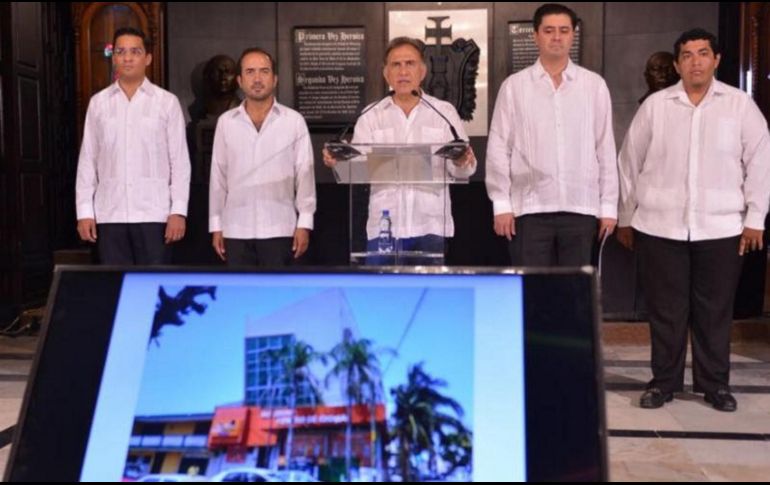 En conferencia de prensa, el gobernador anunció que subastará los bienes y parte de los recursos los destinará al ayuntamiento de Veracruz. NTX / ESPECIAL