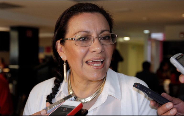 Al interior del vehículo donde viajaban las mujeres se encontraron al menos 10 casquillos de .9 milímetros. EFE/ H. Ríos