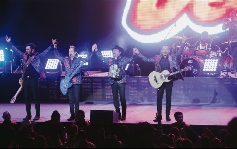 La banda regiomontana complació al público asistente con los éxitos de todo su repertorio musical. EL INFORMADOR/G. Gallo